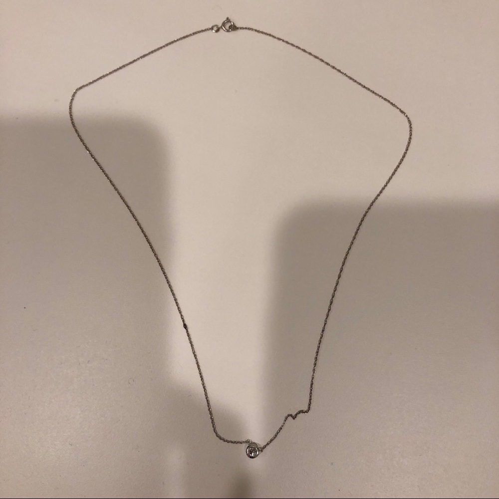Simple diamond choker necklace